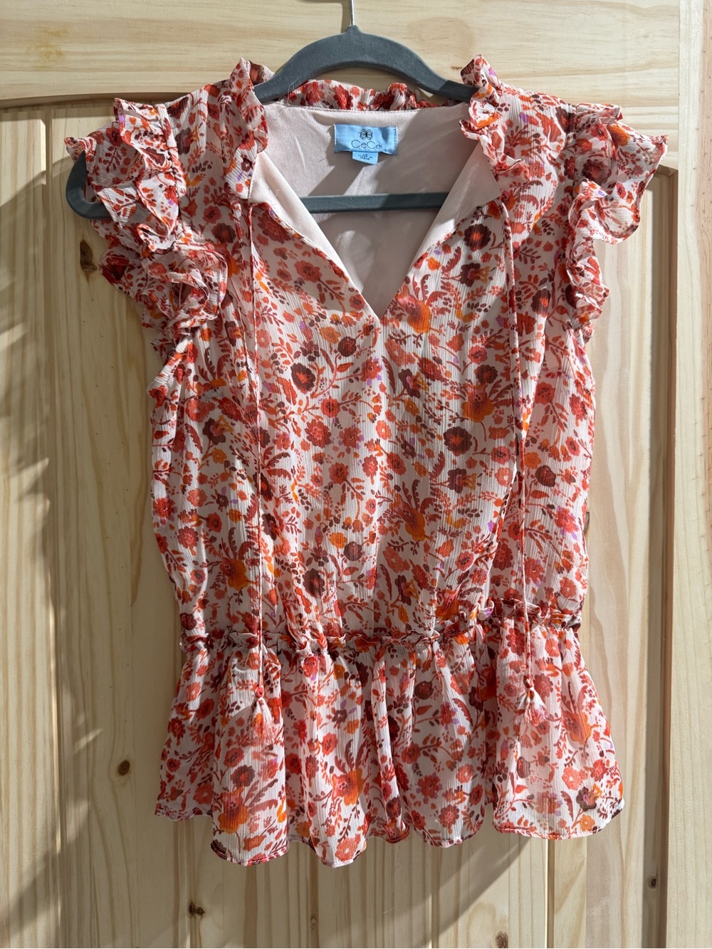 Cece Floral Ruffle Sleeveless Blouse - Coral/Pink